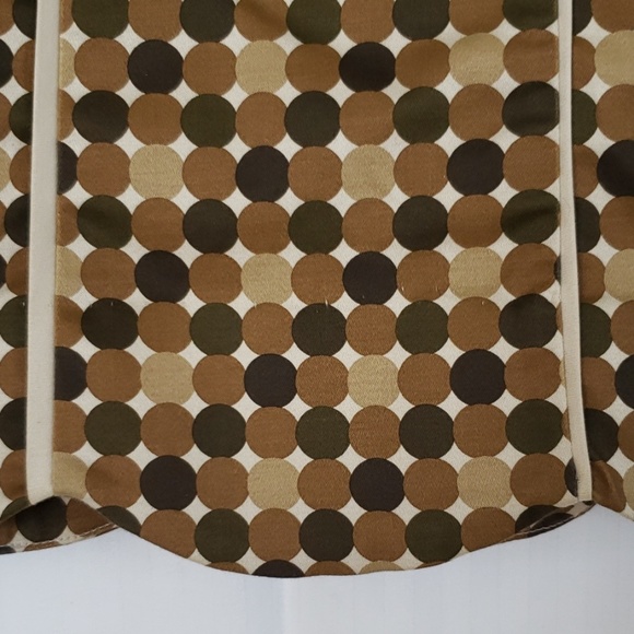 Scalloped bottom mini skirt - Picture 4 of 6